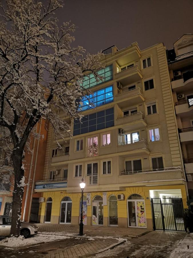 Smiley 2 - Subotica Centar Apartment Exterior photo